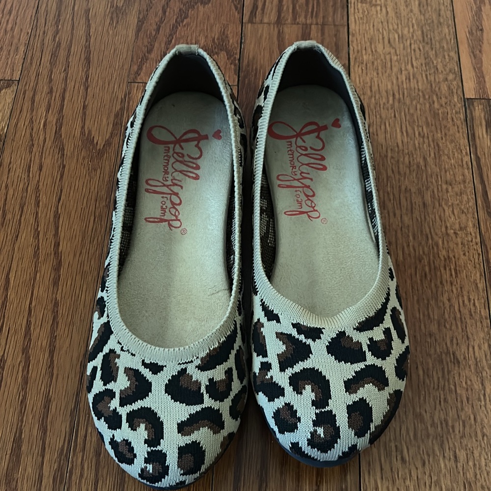 Stylish Leopard Print Flats
